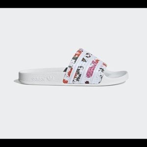 Adidas Adilette Slides Cloud white with flowers Size 9